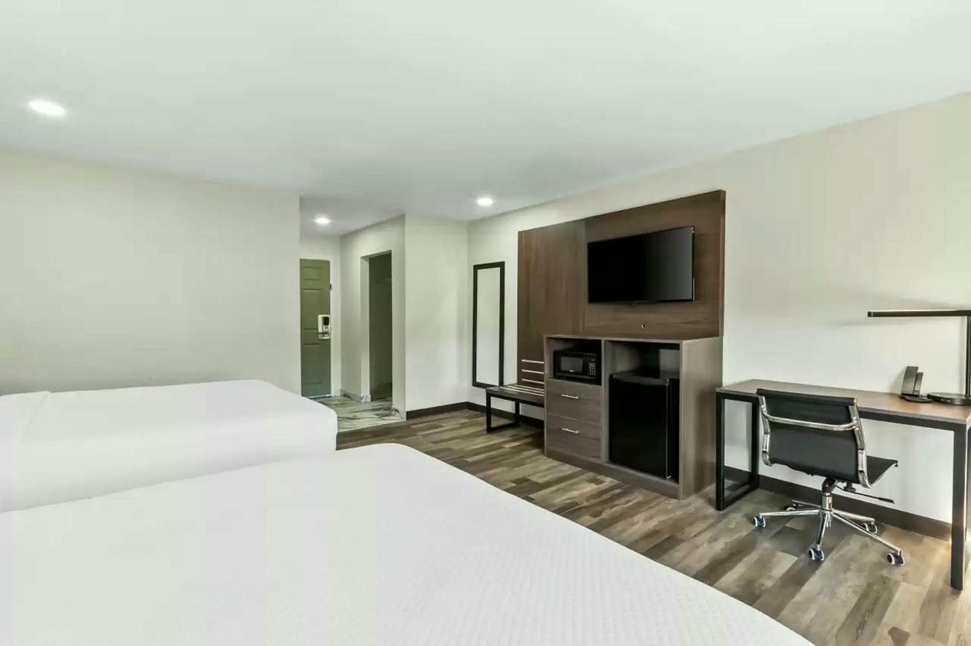 Quality Inn & Suites Columbia Harbison Dış mekan fotoğraf