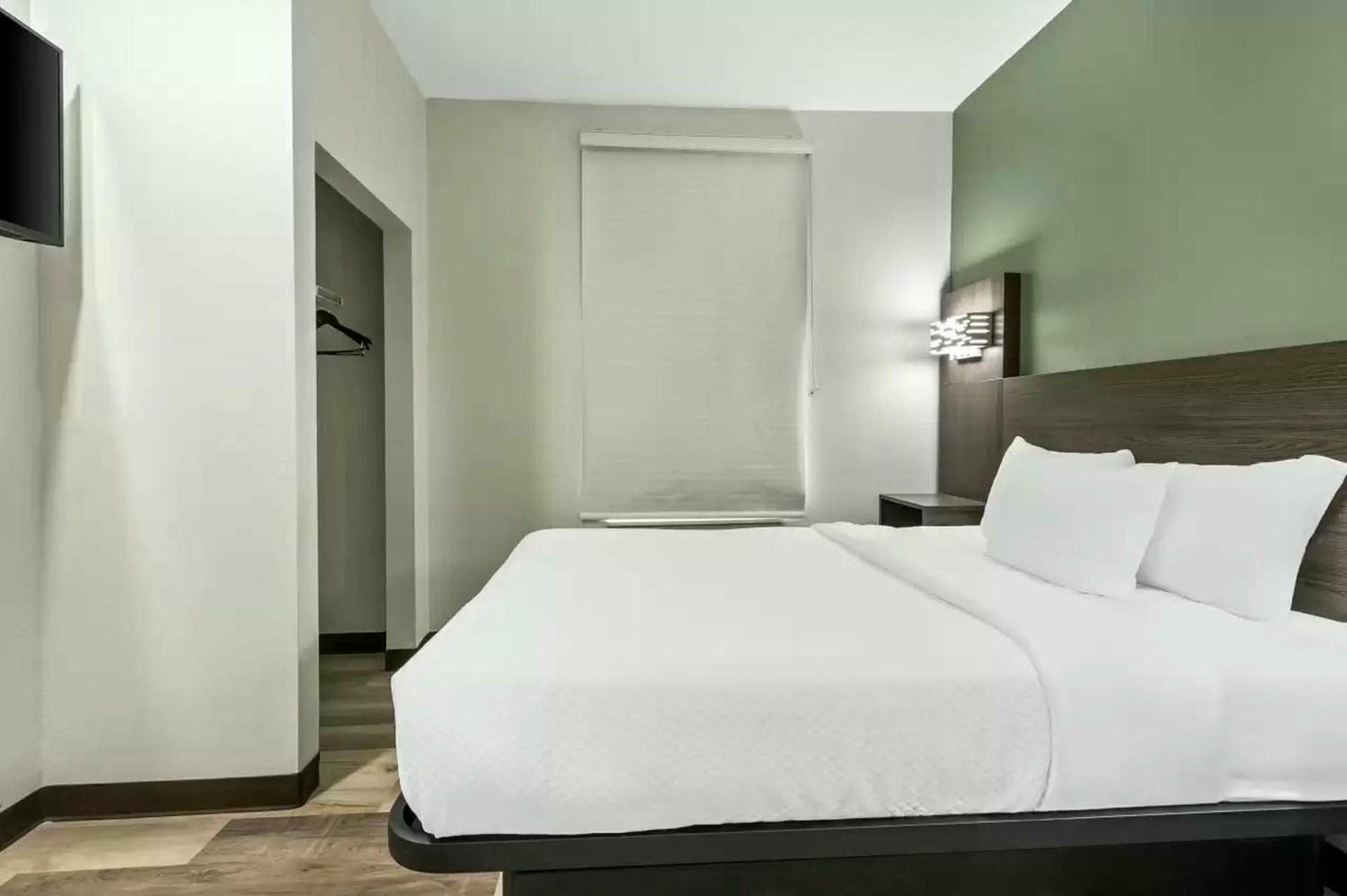 Quality Inn & Suites Columbia Harbison Dış mekan fotoğraf