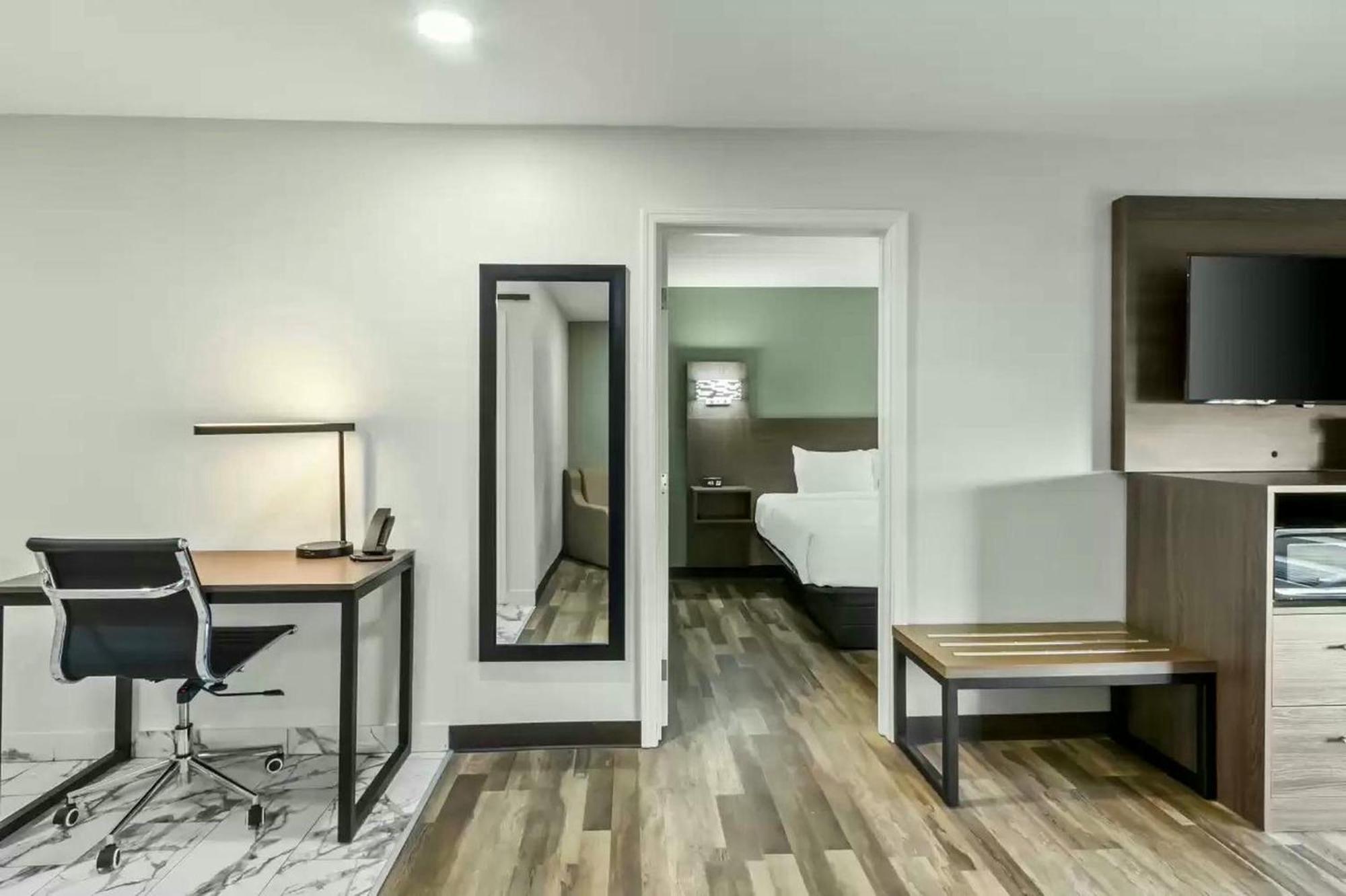 Quality Inn & Suites Columbia Harbison Dış mekan fotoğraf