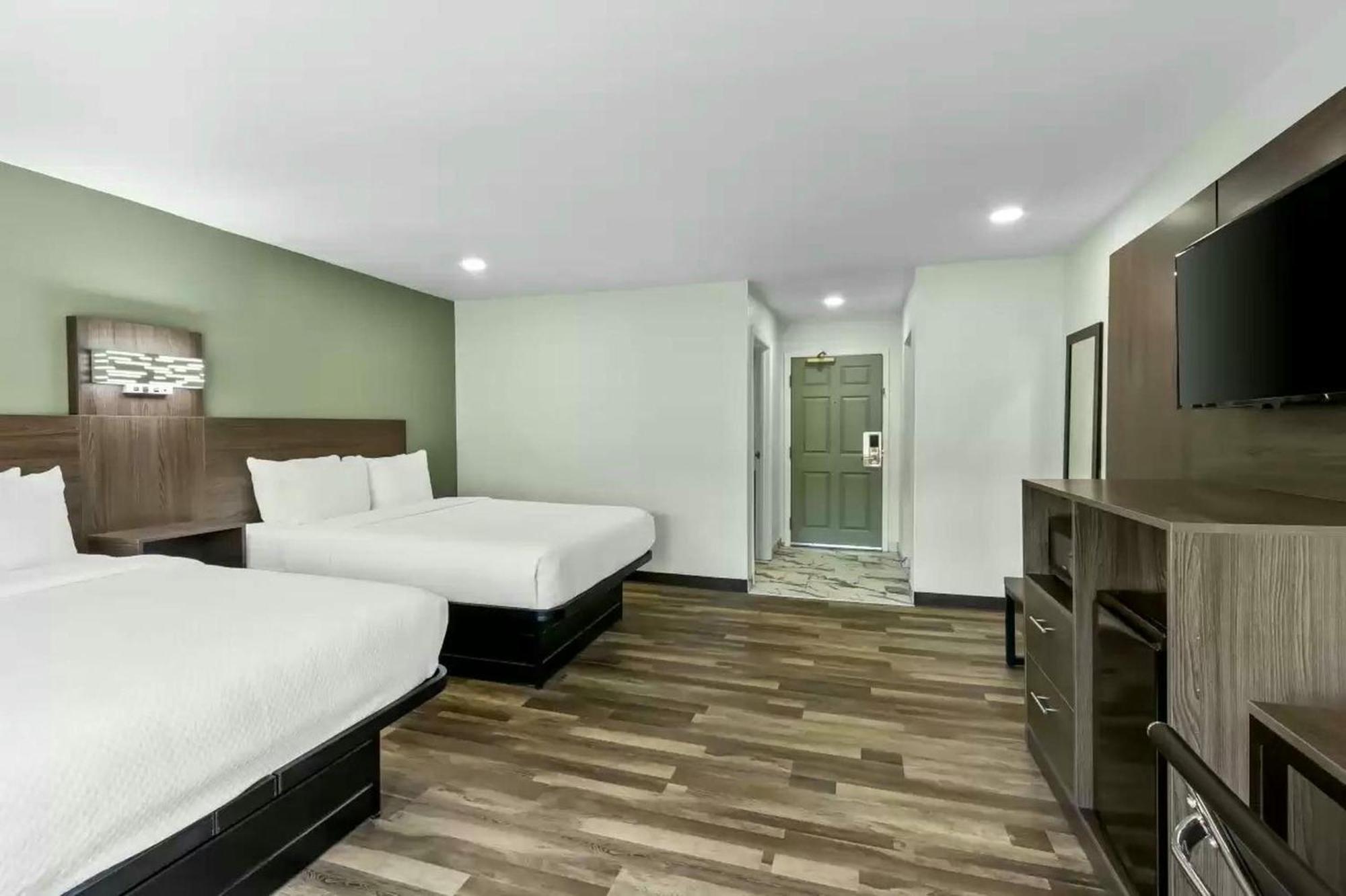 Quality Inn & Suites Columbia Harbison Dış mekan fotoğraf