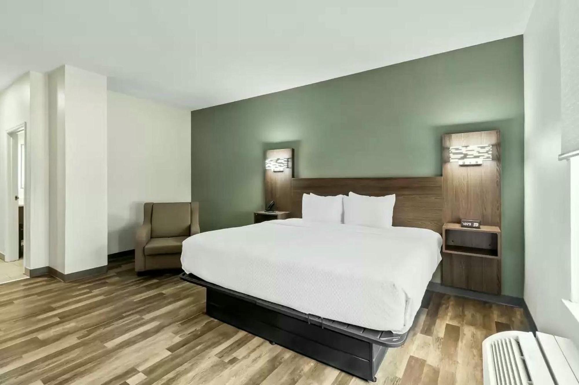 Quality Inn & Suites Columbia Harbison Dış mekan fotoğraf